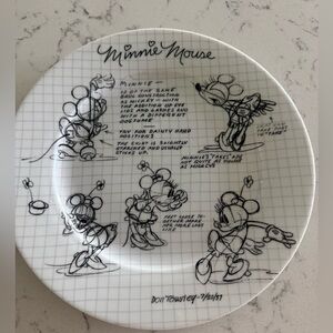 Disney Minnie Mouse Sketchbook ceramic dinner Plate 10-1/2”